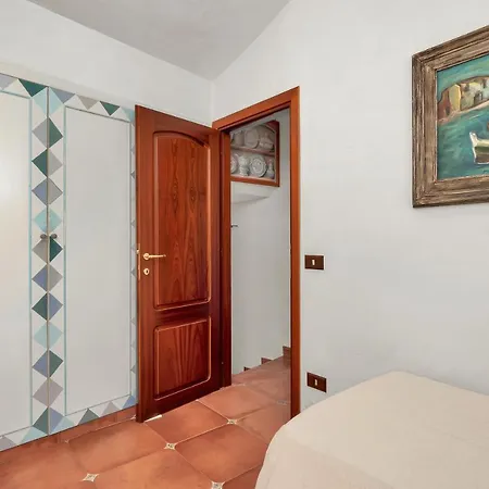 Casa Smeraldina A *